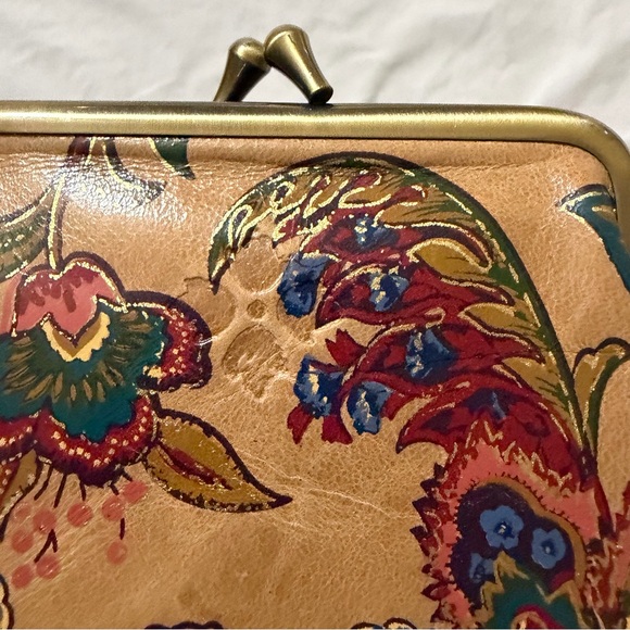 Patricia Nash leather coin purse - Picture 7 of 7